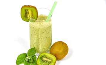 Z czym można łączyć kefir z czym nie wolno? Z czym można łączyć kefir z czym nie wolno?