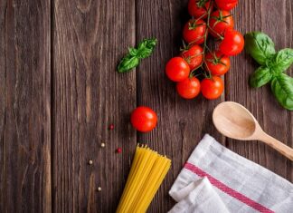 Co się dodaje do gotowanej kapusty?