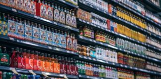 Jak zrobić Pepsi z syropu?